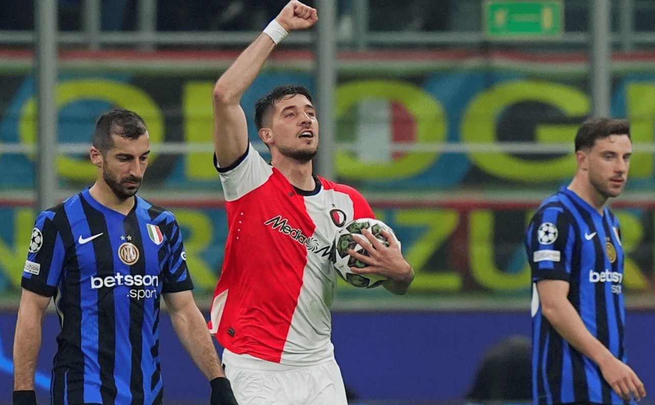 赛地聚焦：欧冠赛前热度飙升，费耶诺德豪取连胜，震撼外界，轮换策略成焦点(定速巡航按键图解)-爱游戏官网网页版入口