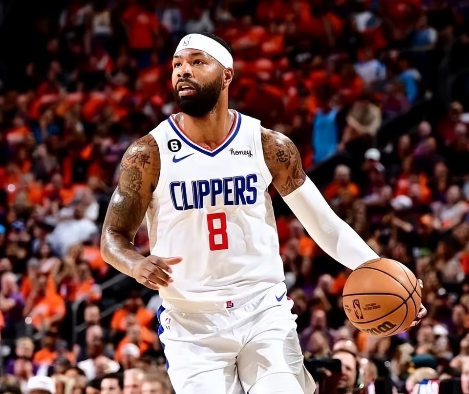 包含菲尼克斯太阳训练开放日,赛前状态回暖引欢呼,全明星赛在即,轮换策略成焦点的词条-爱游戏入口